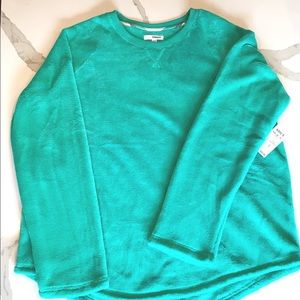 Unbelievably soft top. Gorgeous aqua color. sz 2X